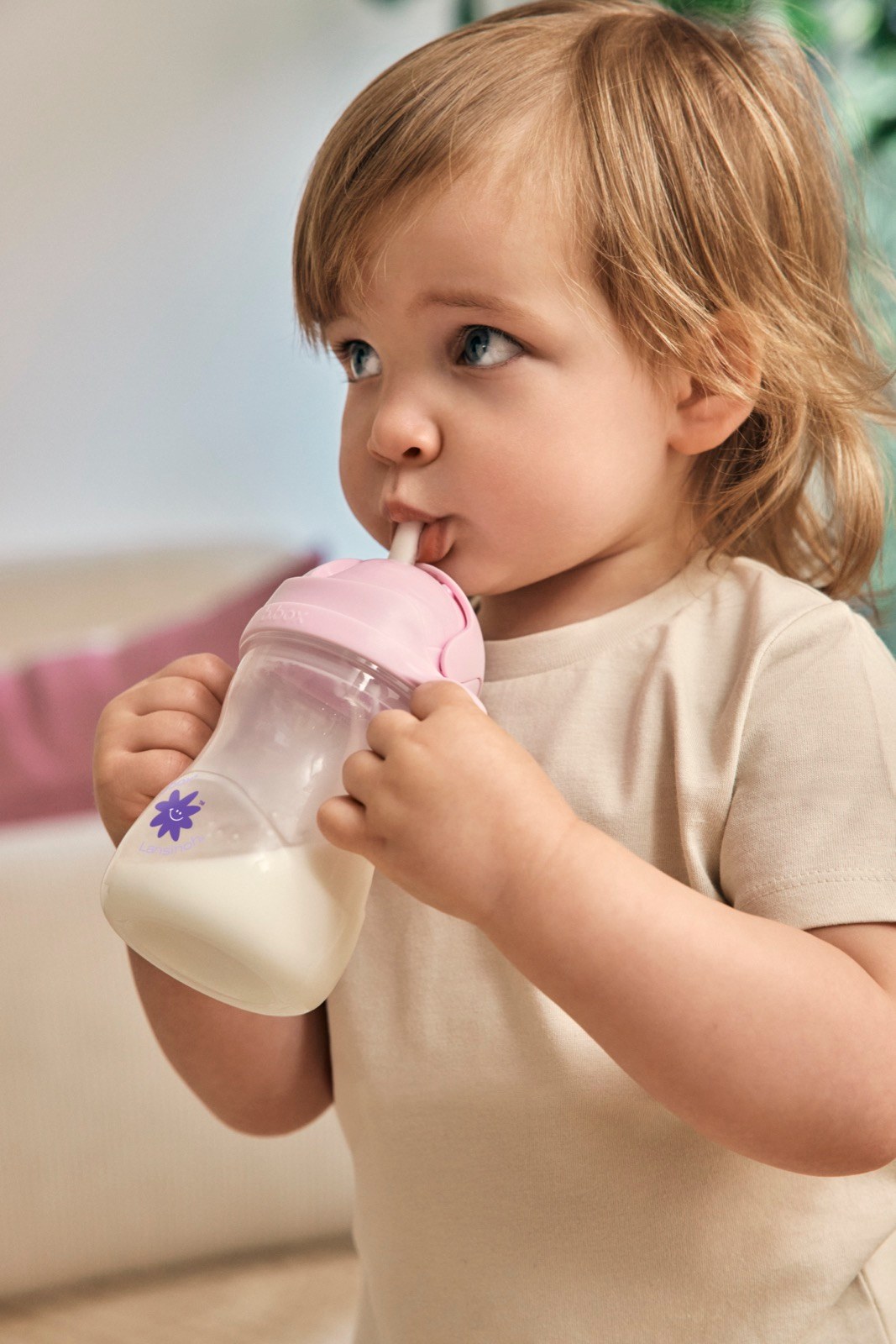Lansinoh campaign shoot — toddler with bottle